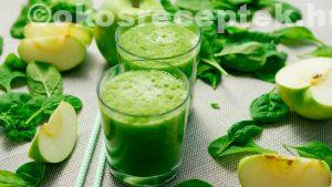 Almás-spenótos zöld smoothie