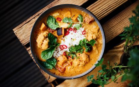 Sütőtökös-karfiolos indiai curry